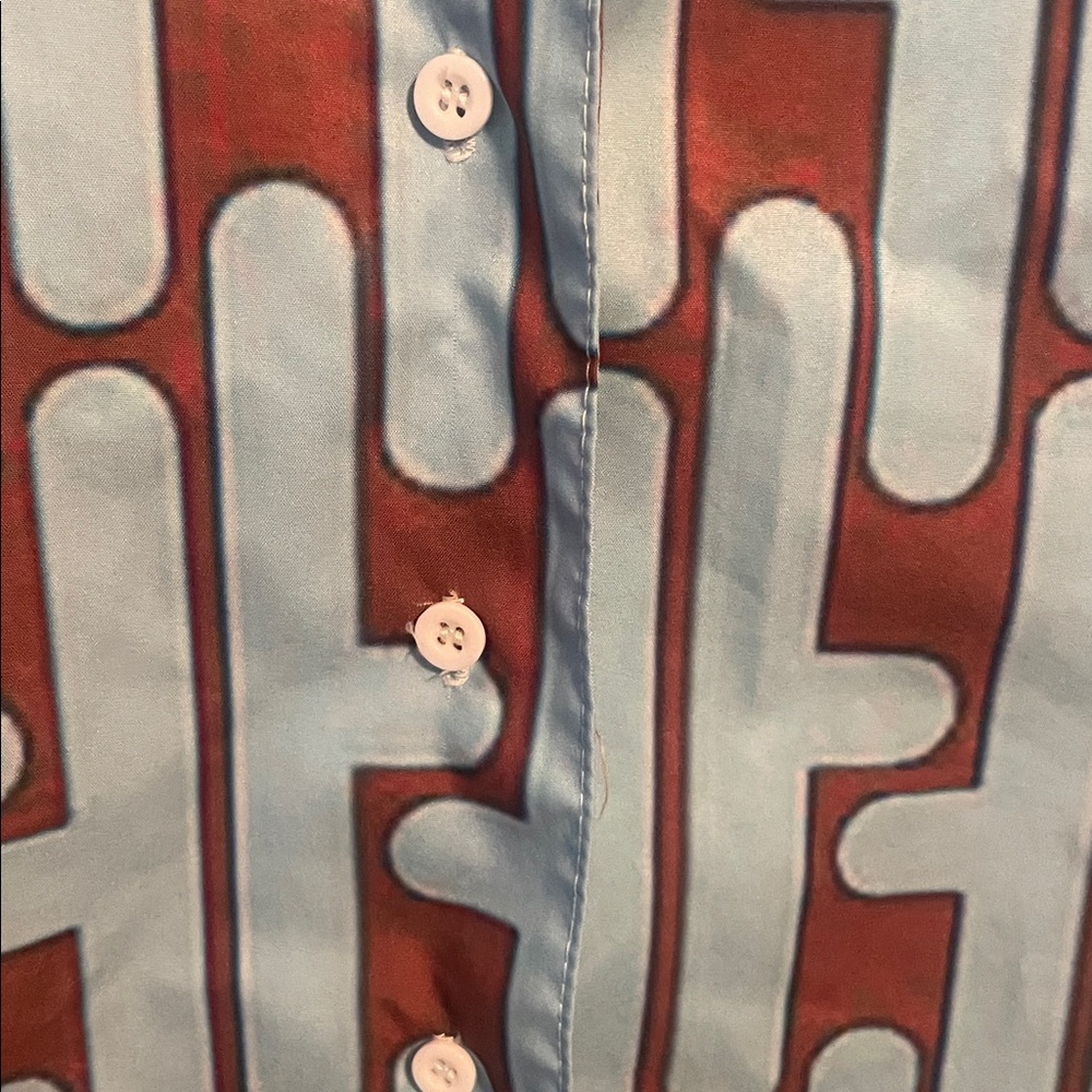 Geometric Patterned Button-Up Shirt and matching bottoms - soft , colorful - Picture 4 of 6